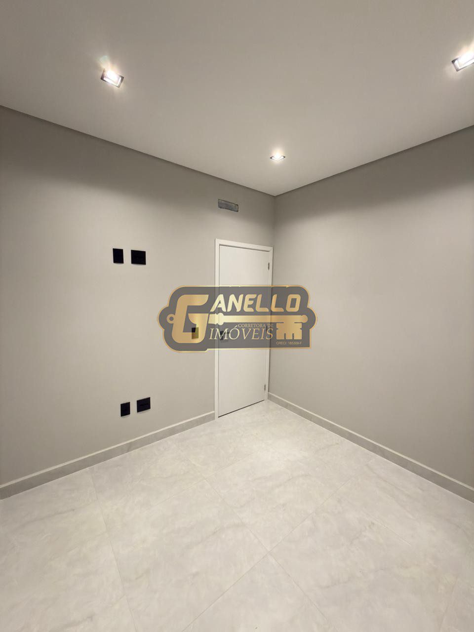 WhatsApp Image 2025-11-04 at 19.37.39